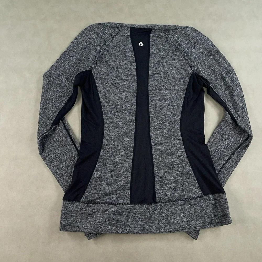 Lululemon Gray Black Full Tilt Long Sleeve Pullover Ruffle Trim T-shirt Sz 6